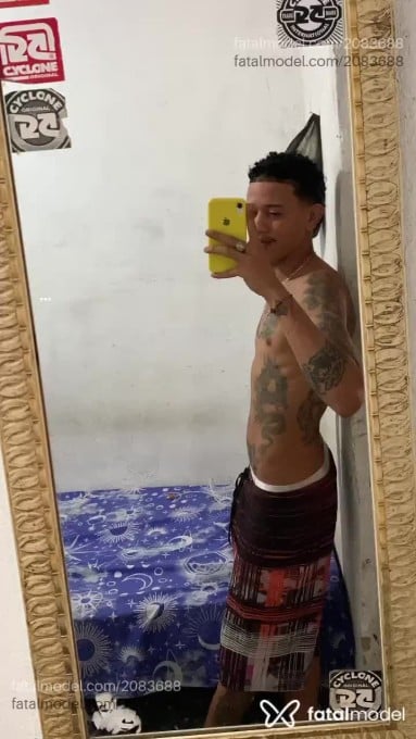 Acompanhante homem morena (o) de olhos pretos - Marcos Acompanhante homem morena (o) de olhos pretos - Marcos