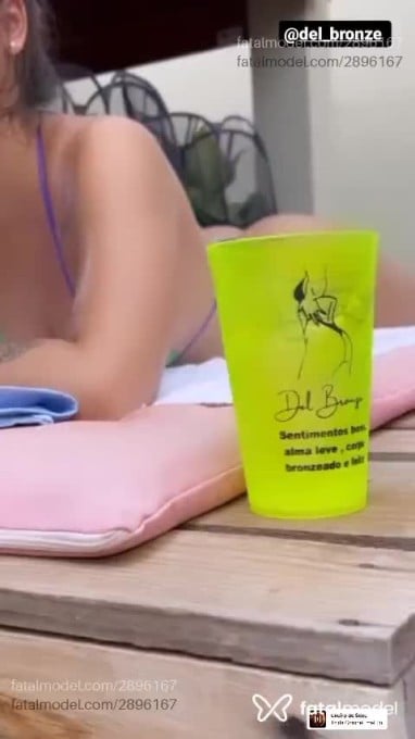 Acompanhante mulher com cabelo castanho de olhos castanhos em Bauru - Thaís Avillar
