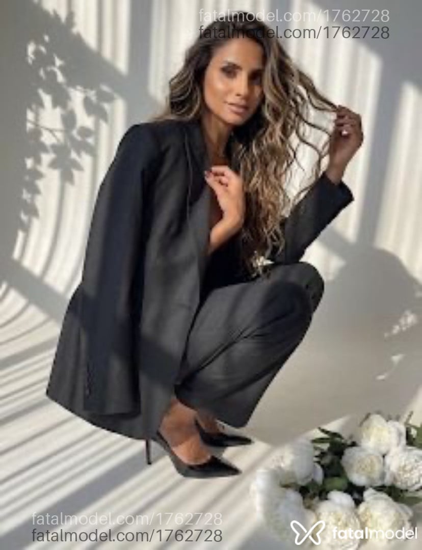 Acompanhante mulher com cabelo castanho de olhos castanhos em São Paulo - Rozangela Mattos