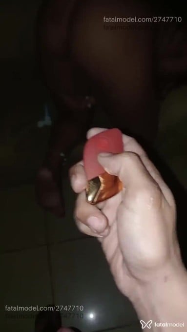 Acompanhante homem morena (o) de olhos castanhos em São Paulo Acompanhante homem morena (o) de olhos castanhos em São Paulo - Derick