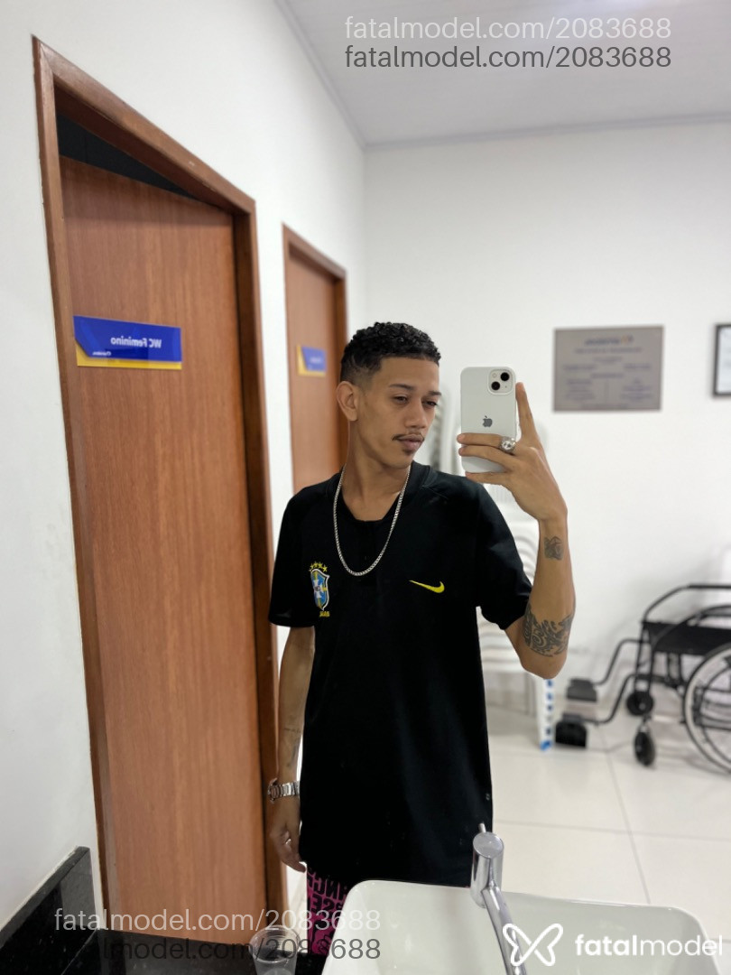 Acompanhante homem morena (o) de olhos pretos - Marcos Acompanhante homem morena (o) de olhos pretos - Marcos