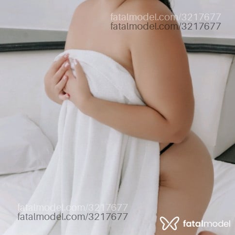 Acompanhante mulher com cabelo castanho de olhos castanhos em Itaúna Acompanhante mulher com cabelo castanho de olhos castanhos em Itaúna - Aninha