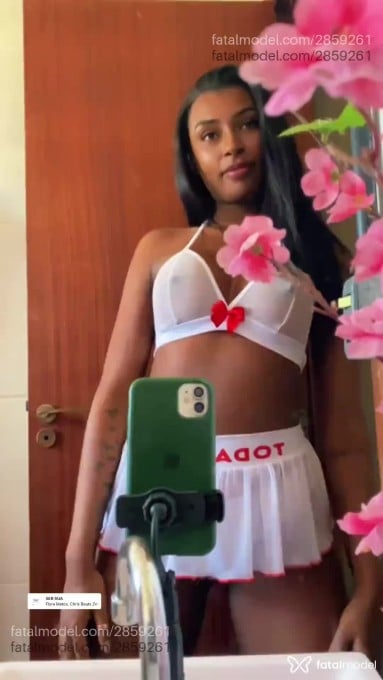 Acompanhante mulher morena (o) de olhos pretos em Belo Horizonte Acompanhante mulher morena (o) de olhos pretos em Belo Horizonte - Pepita