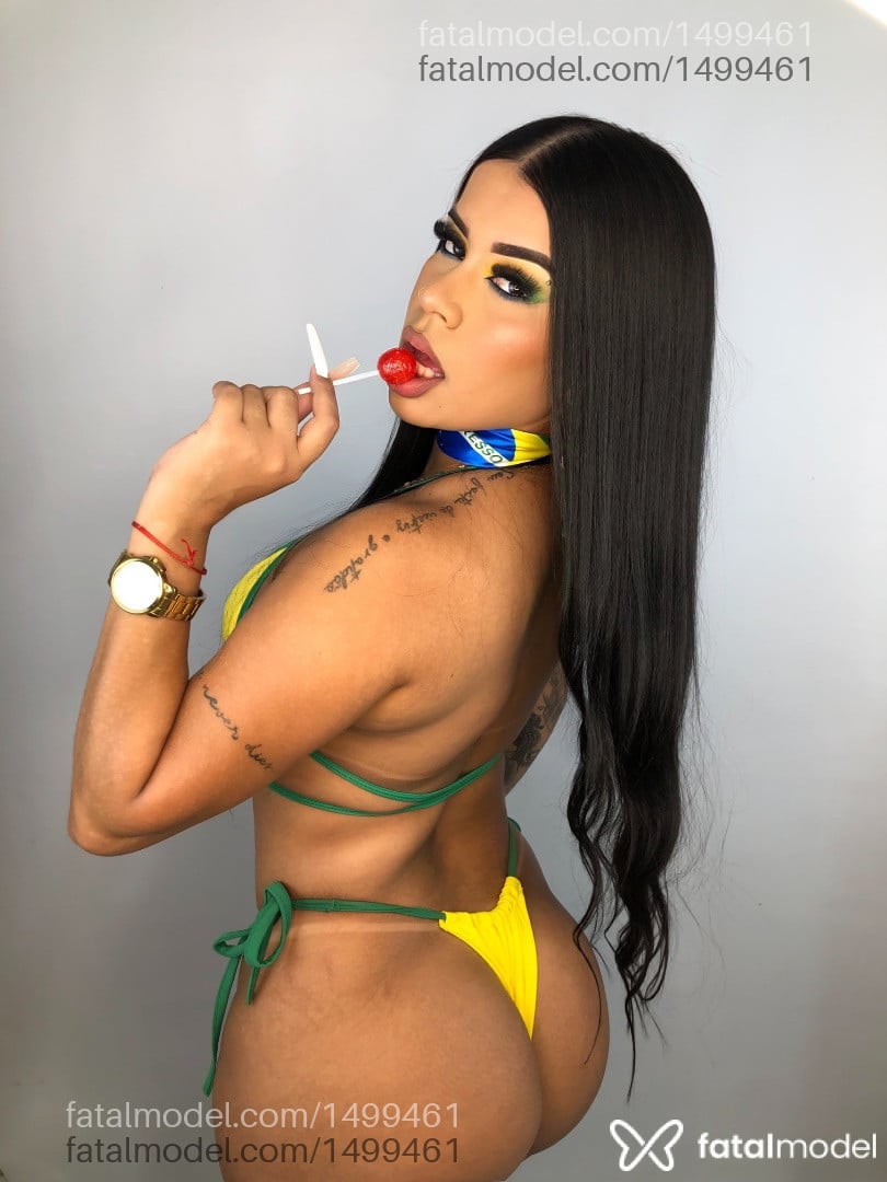 Acompanhante mulher morena (o) de olhos pretos em Cuiabá Acompanhante mulher morena (o) de olhos pretos em Cuiabá - Mirella Silva