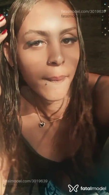 Acompanhante mulher trans loira (o) de olhos mel em Ribeirão das Neves - Luiza Gabriela