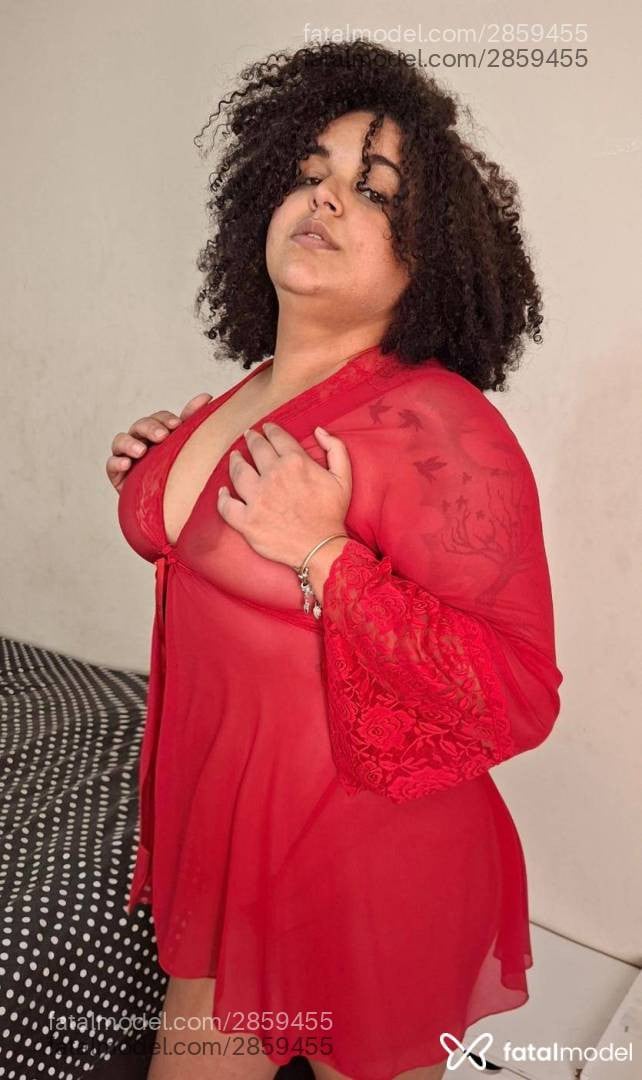 Acompanhante mulher morena (o) de olhos castanhos em Pinhais - Kely Brandão