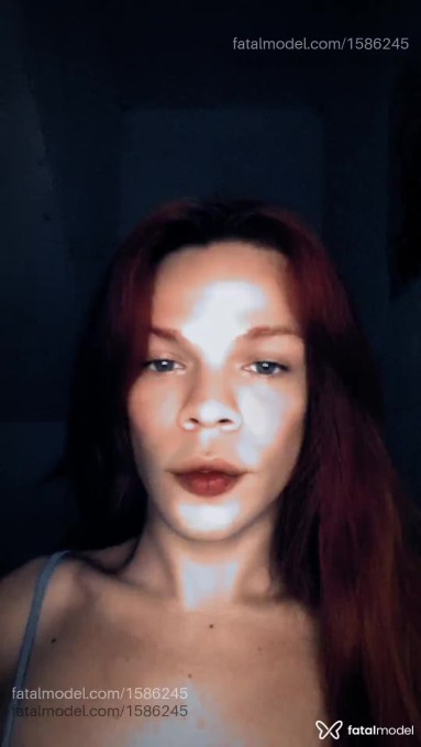 Acompanhante mulher trans ruiva (o) de olhos verdes em Caruaru Acompanhante mulher trans ruiva (o) de olhos verdes em Caruaru - Milena franca