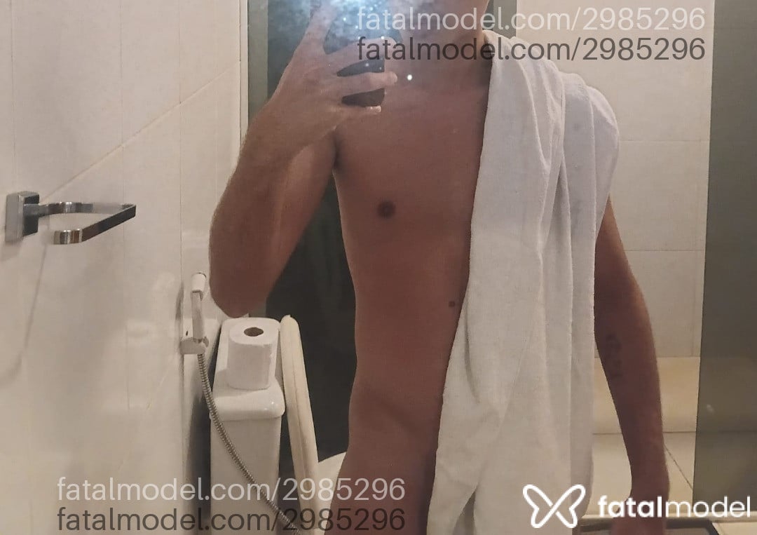 Acompanhante homem morena (o) de olhos castanhos em Balsas - Victor