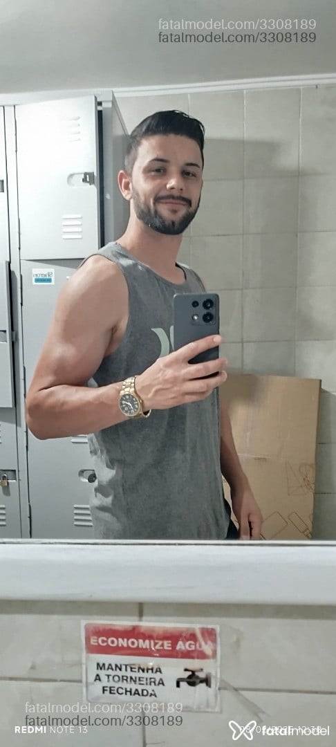 Acompanhante homem morena (o) de olhos mel em Virtual - Danadinho