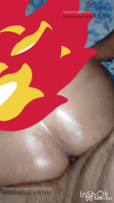 Acompanhante homem com cabelo castanho de olhos mel em Itabuna - Poncino