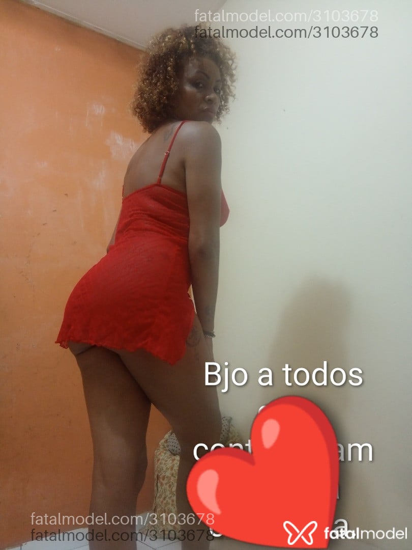 Acompanhante mulher loira (o) de olhos castanhos em Rio de Janeiro - Safira
