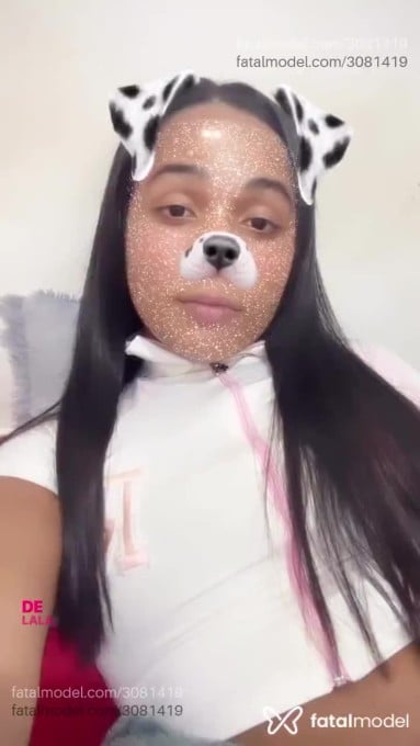 Acompanhante mulher trans morena (o) de olhos castanhos - Maria Alice Acompanhante mulher trans morena (o) de olhos castanhos - Maria Alice