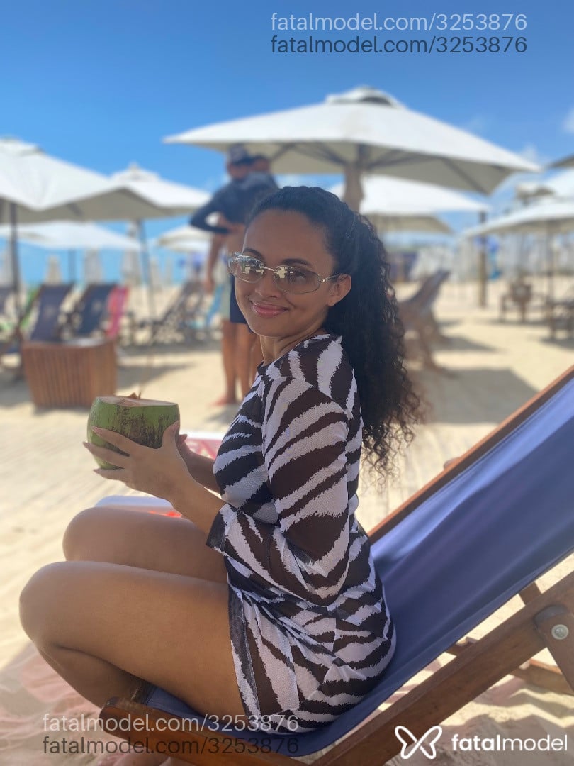 Acompanhante mulher morena (o) de olhos pretos em Sobral - Larissa Mendes