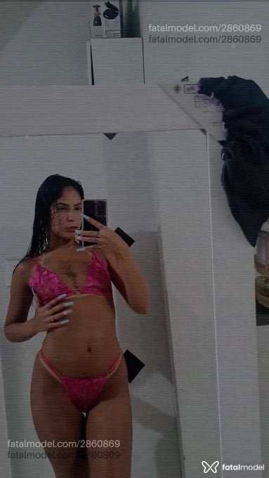 Acompanhante mulher morena (o) de olhos castanhos em Barbacena Acompanhante mulher morena (o) de olhos castanhos em Barbacena - Aylla