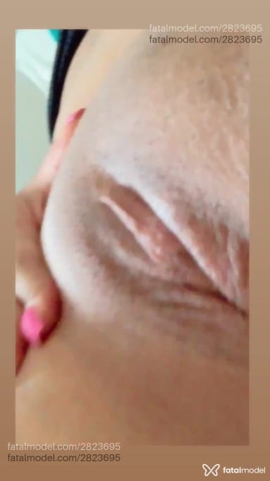 Acompanhante mulher com cabelo castanho de olhos castanhos em Pouso Alegre - Paolla