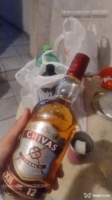 Acompanhante homem morena (o) de olhos castanhos em Jaguariúna - Grandejovemjaguar