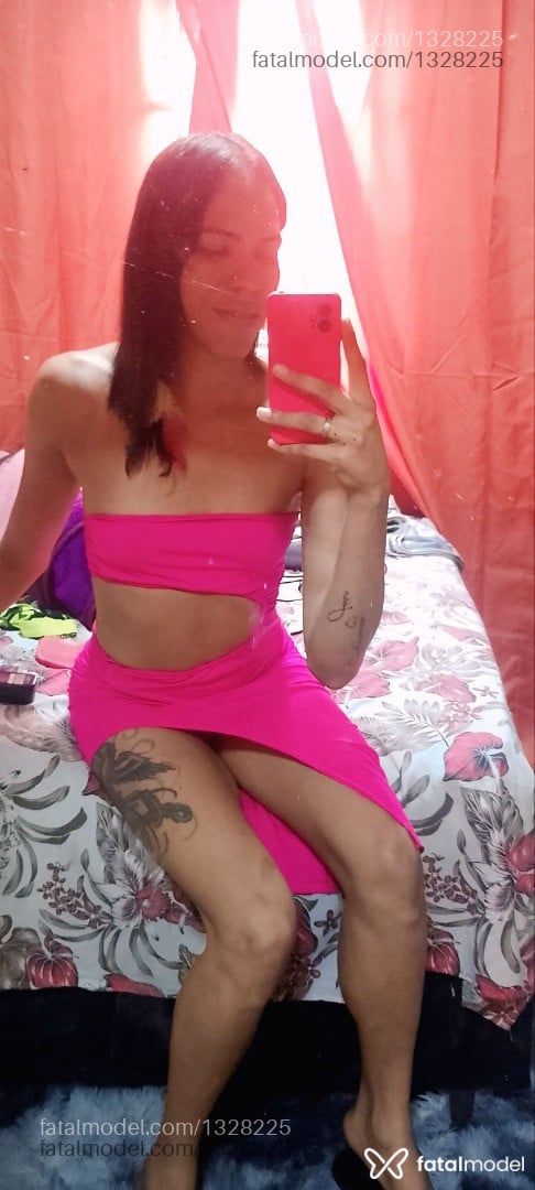 Acompanhante travesti morena (o) de olhos castanhos em Ourinhos - Maria