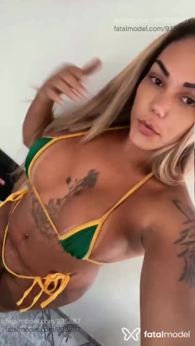 Acompanhante mulher trans loira (o) de olhos castanhos em Maceió Acompanhante mulher trans loira (o) de olhos castanhos em Maceió - Laysa ferrary