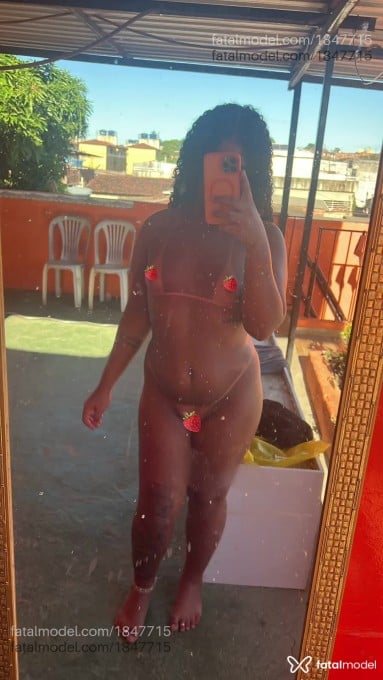Acompanhante mulher trans morena (o) de olhos castanhos em Olinda - Vanielly Bictoria