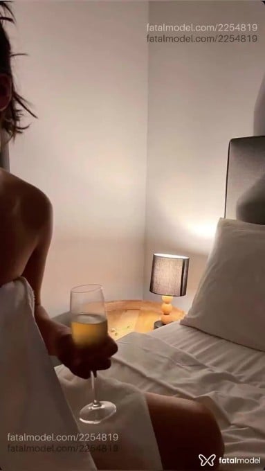 Acompanhante mulher morena (o) de olhos castanhos em Ribeirão Preto - Clara Romani