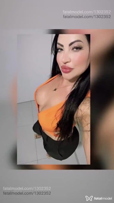Acompanhante mulher morena (o) de olhos verdes em Guaratuba - Bruna