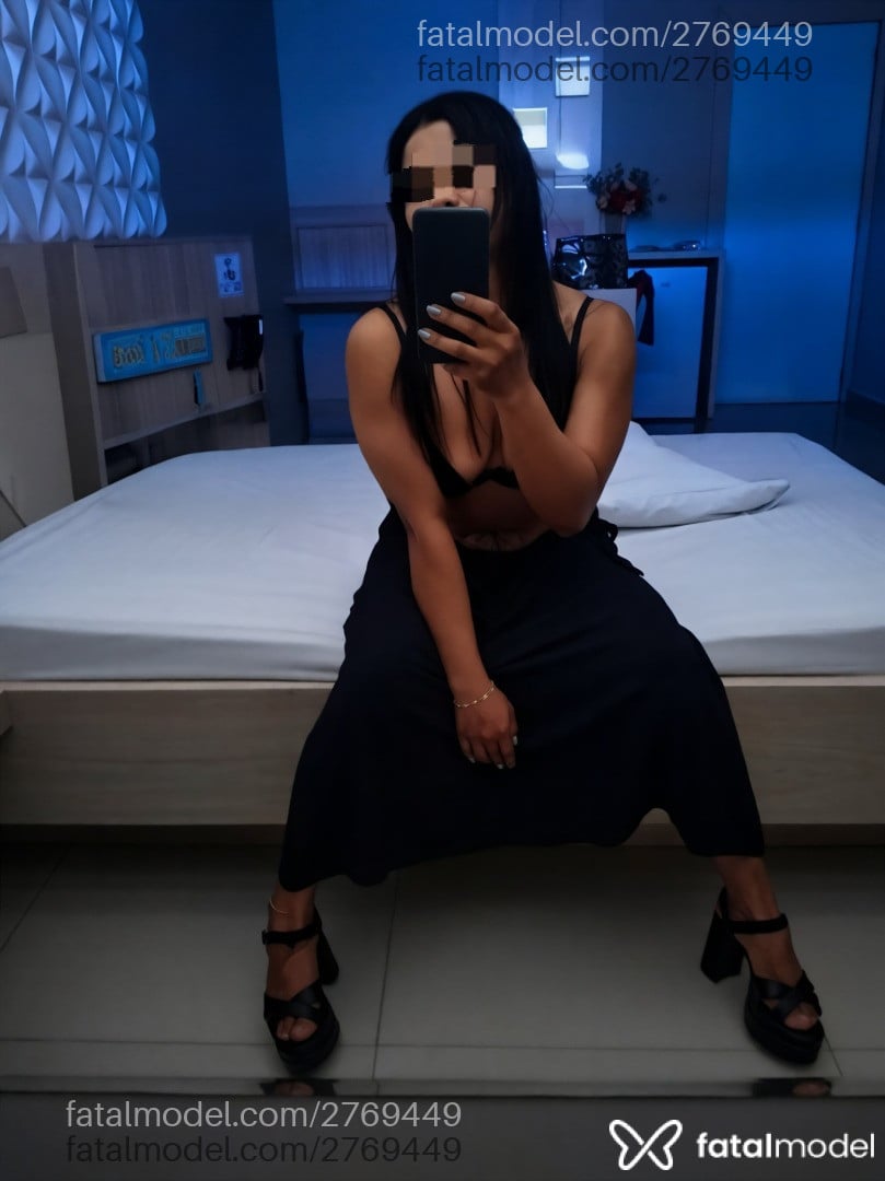 Acompanhante mulher morena (o) de olhos castanhos em Braço do Norte - Mirella Silva