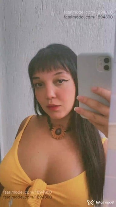 Acompanhante mulher morena (o) de olhos pretos em Brasília - Japaa