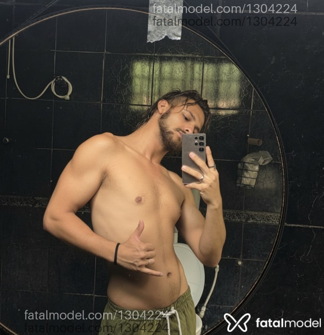 Acompanhante homem loira (o) de olhos verdes em Rio de Janeiro - Andrew P cunanan