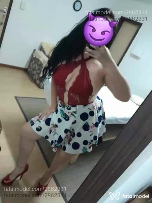 Acompanhante mulher morena (o) de olhos castanhos - Natacha Lopes