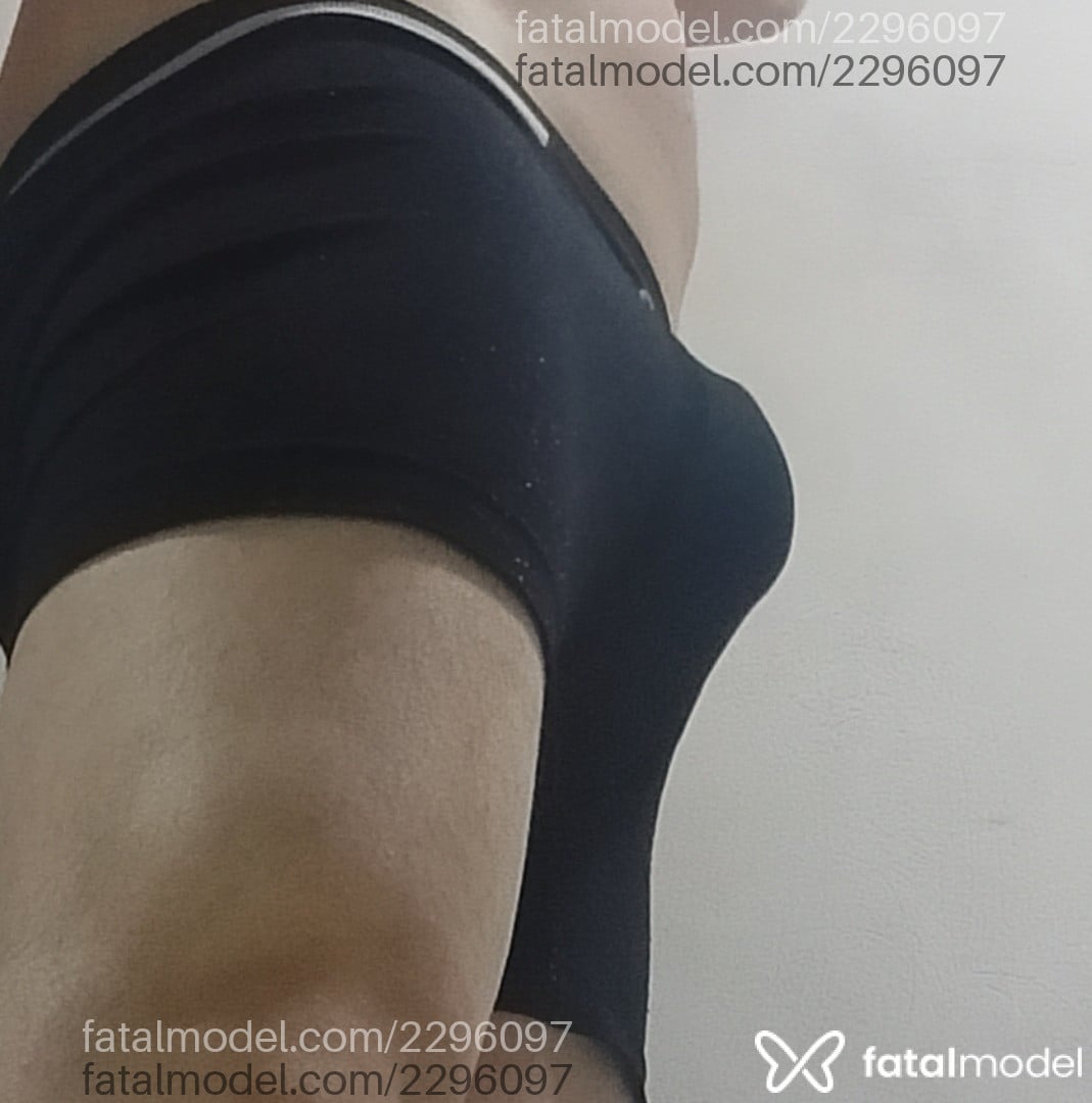 Acompanhante homem com cabelo castanho de olhos castanhos em Xanxerê - Robertinho