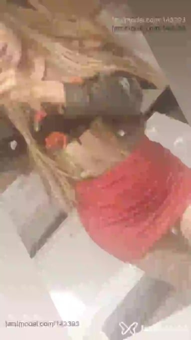 Acompanhante travesti morena (o) de olhos castanhos em Marília Acompanhante travesti morena (o) de olhos castanhos em Marília - Giovanna Palzuda