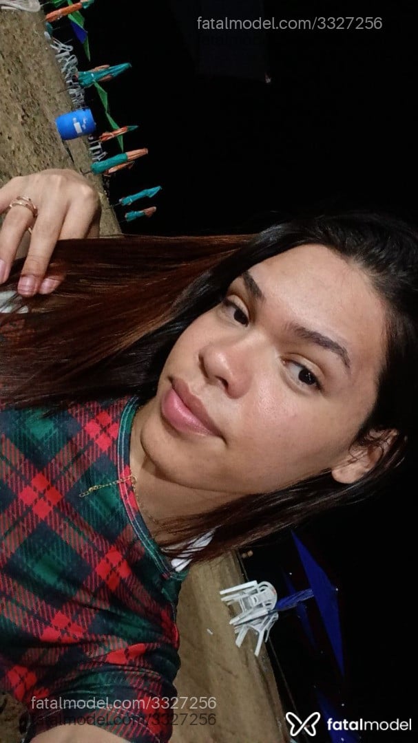 Acompanhante mulher trans ruiva (o) de olhos castanhos - Danny Acompanhante mulher trans ruiva (o) de olhos castanhos - Danny