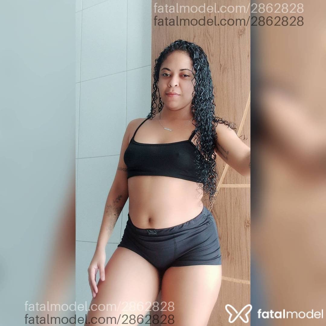 Acompanhante mulher morena (o) de olhos castanhos - Andressa Oliver