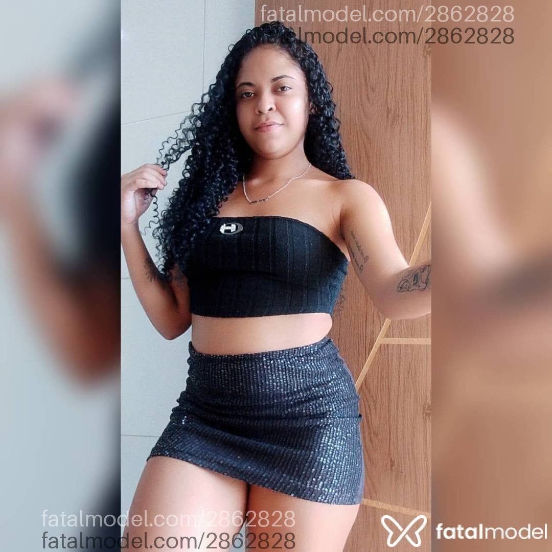 Acompanhante mulher morena (o) de olhos castanhos - Andressa Oliver