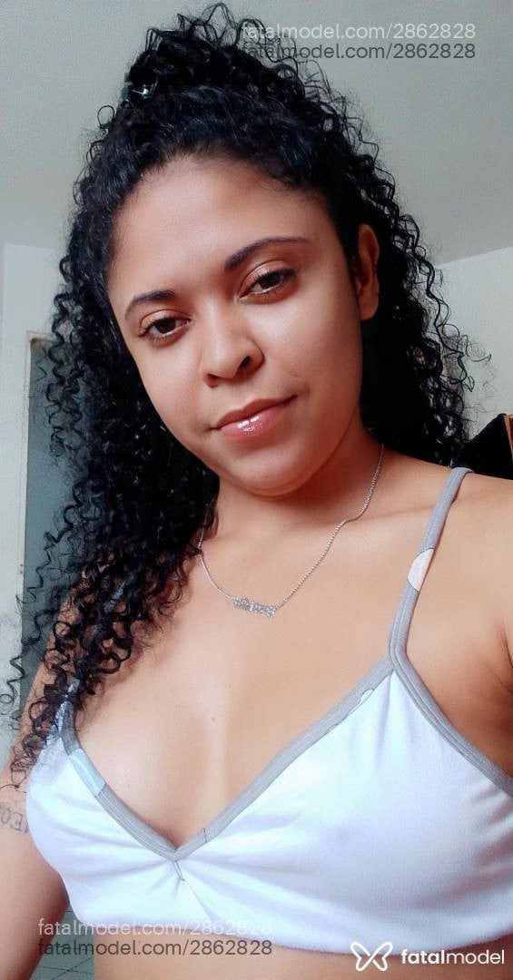 Acompanhante mulher morena (o) de olhos castanhos - Andressa Oliver