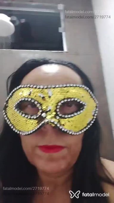 Acompanhante mulher com cabelo castanho de olhos castanhos em Mogi Guaçu Acompanhante mulher com cabelo castanho de olhos castanhos em Mogi Guaçu - Marya Trepadeira