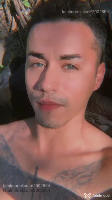 Acompanhante homem morena (o) de olhos azuis em Araranguá Acompanhante homem morena (o) de olhos azuis em Araranguá - Daniel Clark