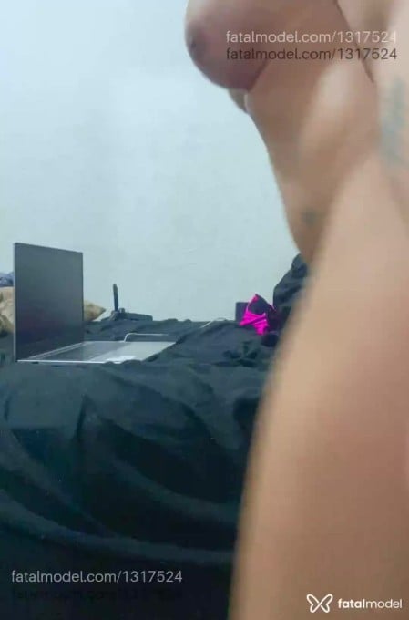 Acompanhante mulher trans morena (o) de olhos castanhos em São José do Rio Preto - Samy Barb