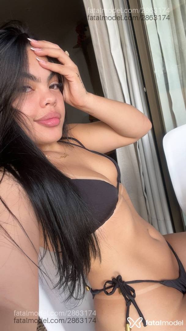 Acompanhante mulher morena (o) de olhos mel - Lays Silva
