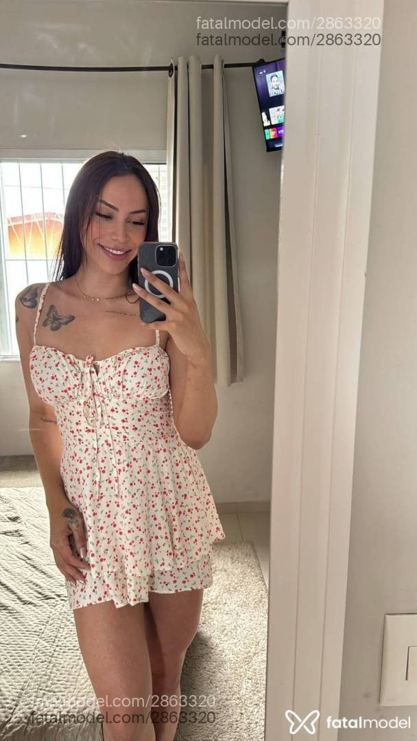 Acompanhante mulher trans morena (o) de olhos castanhos - Bruna Lins