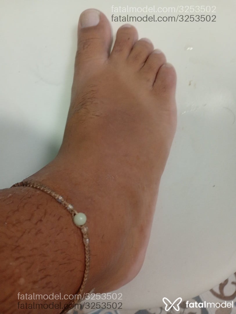 Acompanhante homem morena (o) de olhos pretos em Macaé - Rick