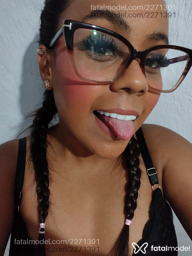 Acompanhante mulher morena (o) de olhos pretos em Jacareí - Samy Fernandes