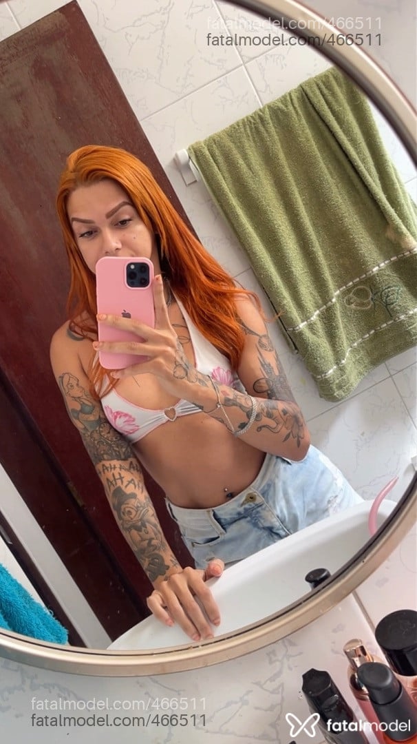 Acompanhante travesti ruiva (o) de olhos castanhos em João Pessoa - Yennefer