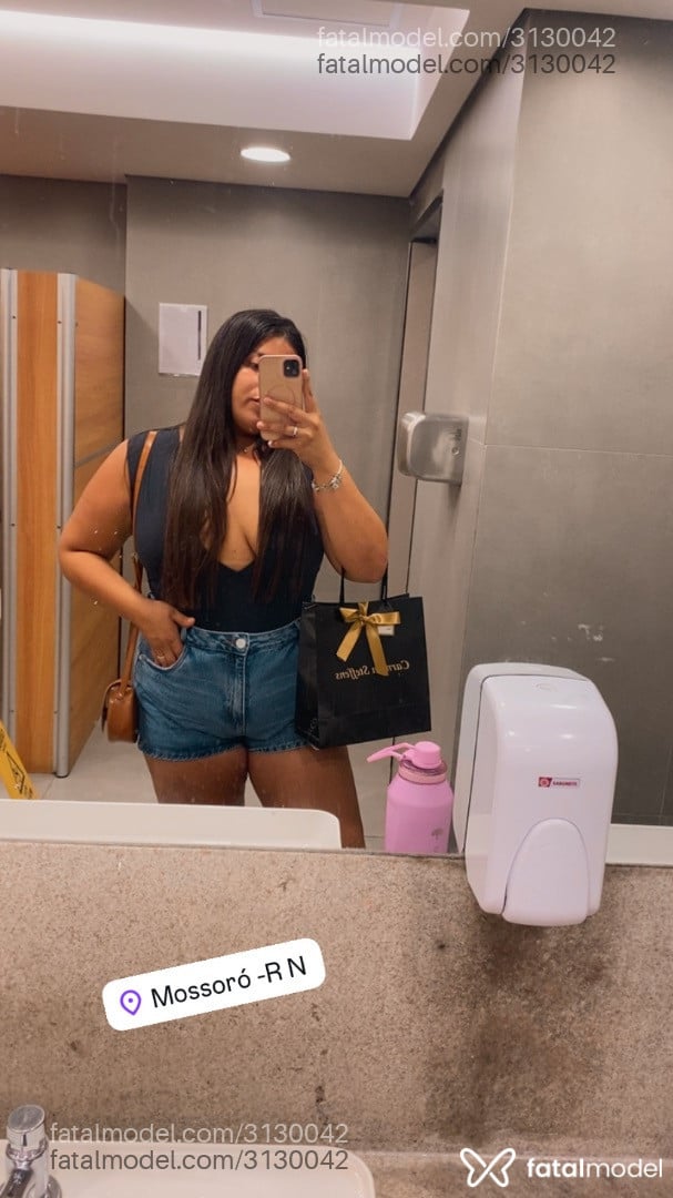 Acompanhante mulher morena (o) de olhos pretos em Aracati Acompanhante mulher morena (o) de olhos pretos em Aracati - Ingredd