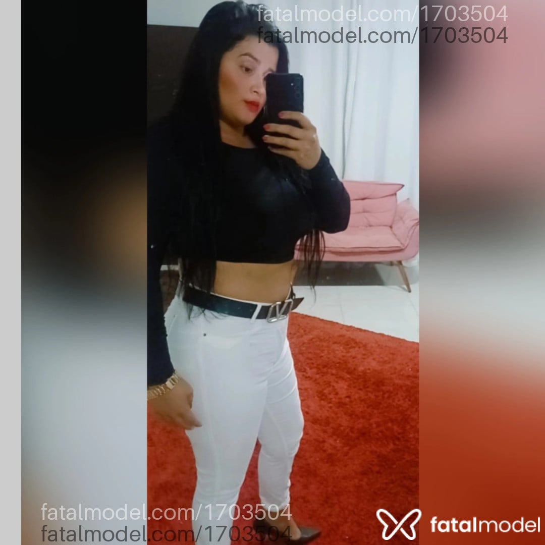 Acompanhante mulher morena (o) de olhos castanhos em Rio Verde - Laura