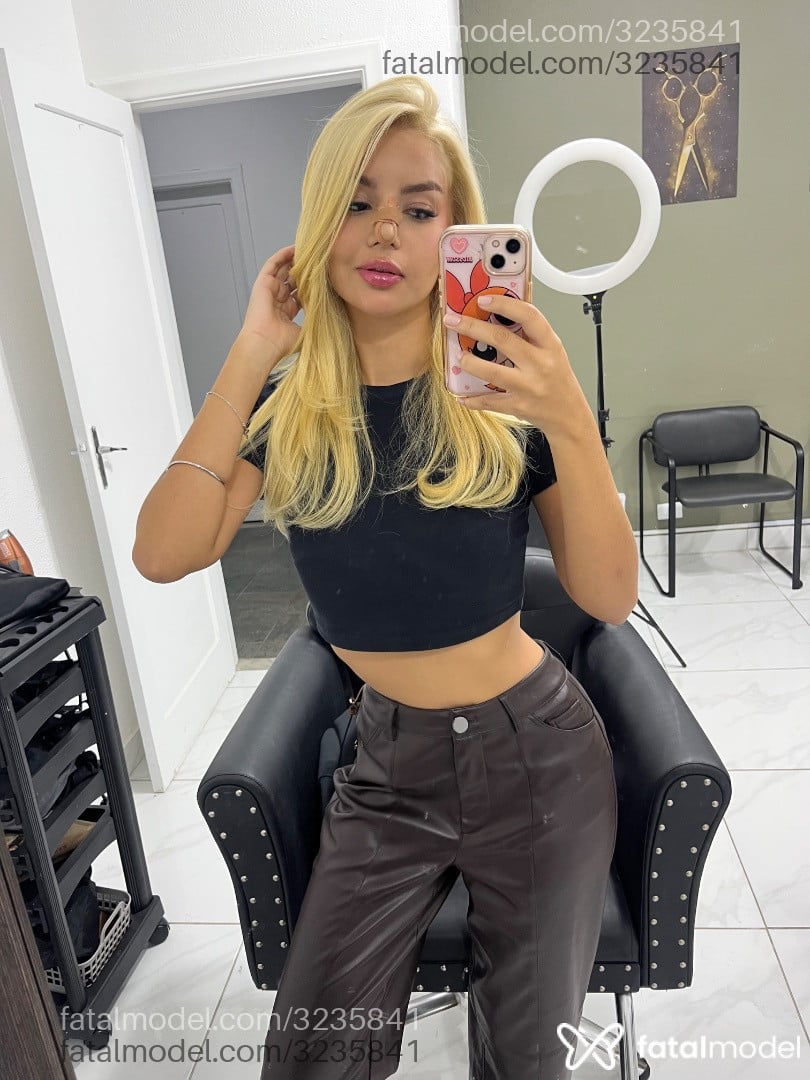 Acompanhante mulher ruiva (o) de olhos castanhos em São Paulo - Yanny
