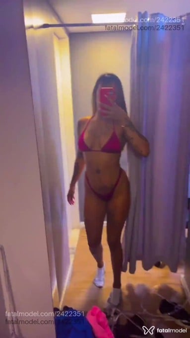 Acompanhante mulher com cabelo castanho de olhos castanhos - Gaby Mj