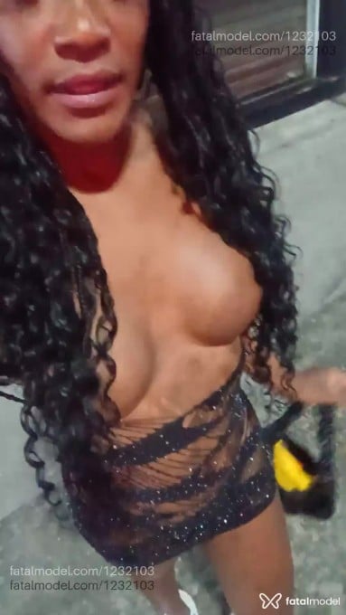Acompanhante travesti morena (o) de olhos pretos em Cabo Frio - Africana