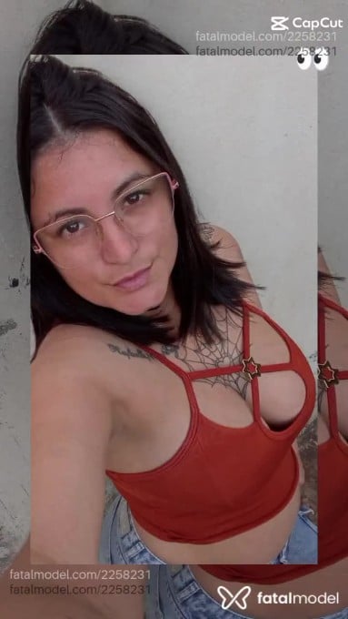 Acompanhante mulher morena (o) de olhos castanhos - Josi Fante