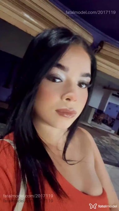 Acompanhante mulher com cabelo castanho de olhos castanhos em Aparecida de Goiânia Acompanhante mulher com cabelo castanho de olhos castanhos em Aparecida de Goiânia - Jessica